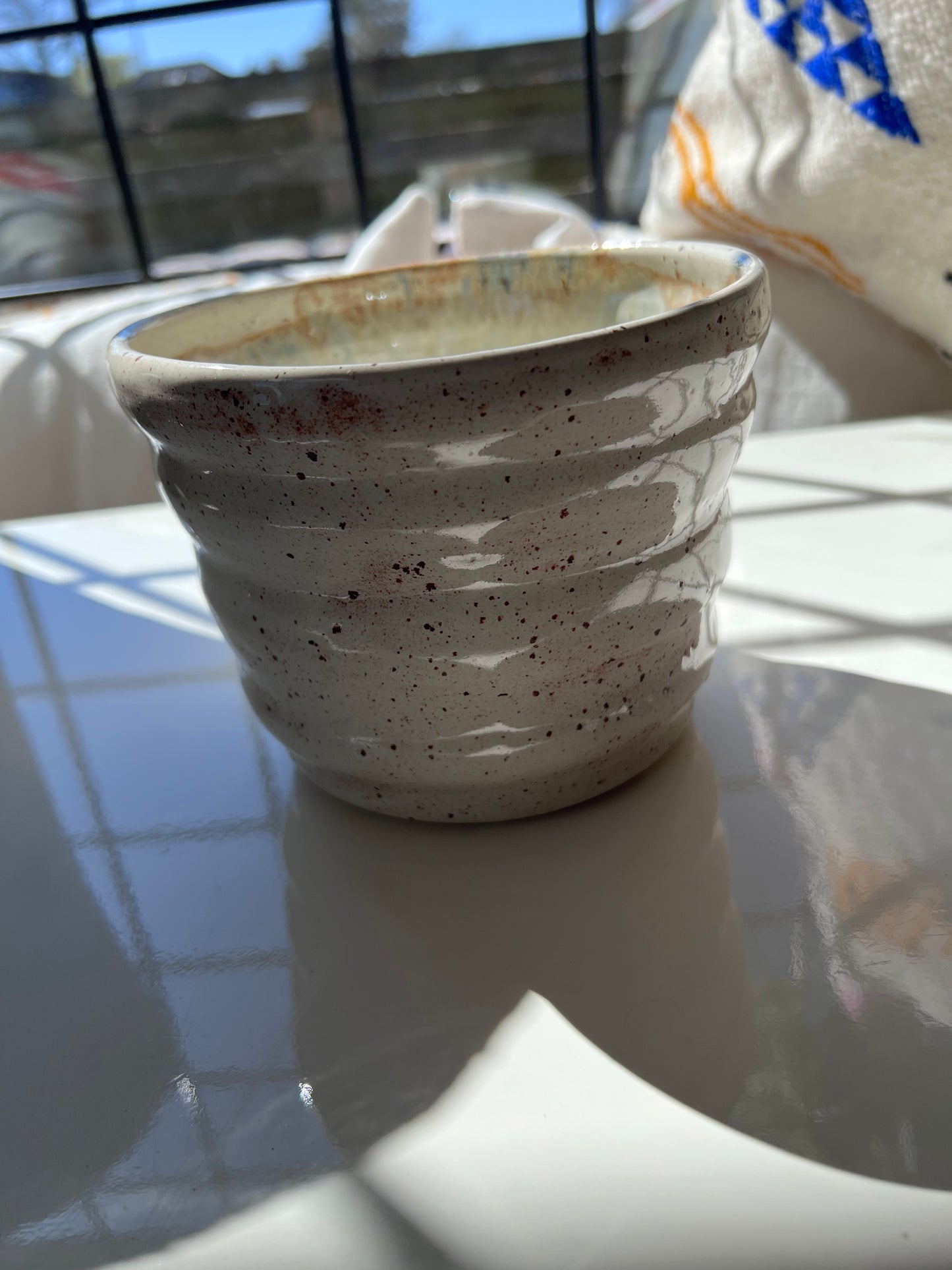 From Clay - håndlavet keramik urtepotte